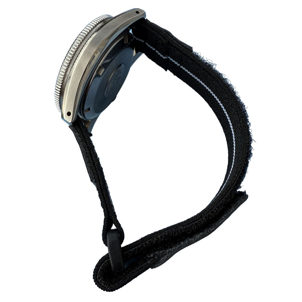 Velcro Strap schwarz weiß gestreift